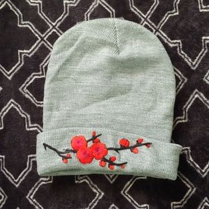 Grey embroidered toque/beanie